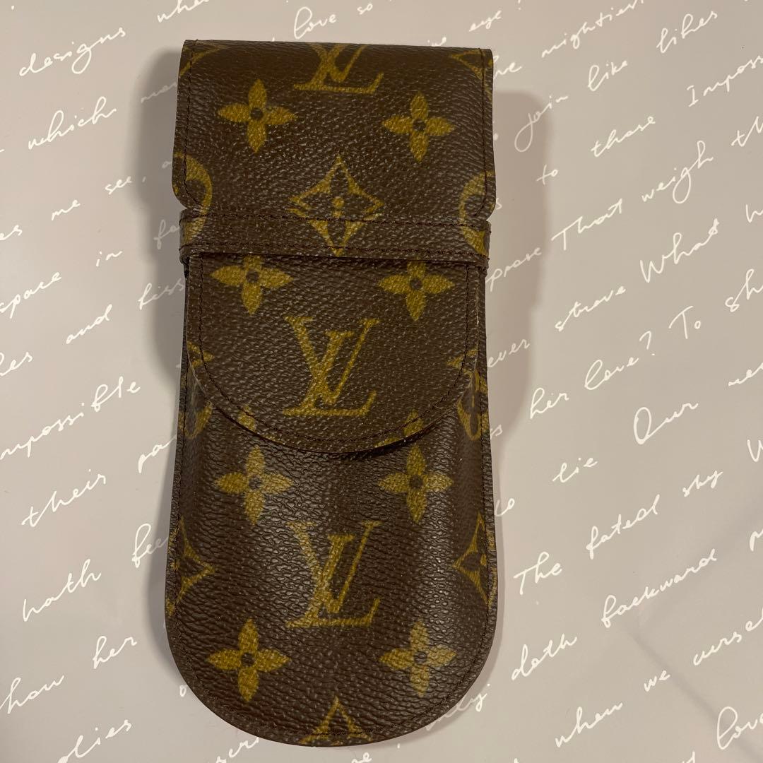 Louis Vuitton モノグラムペンケースメガネケース