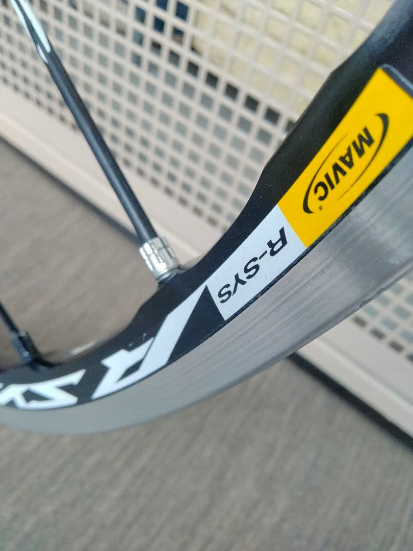 Mavicマビック R-SYS 完組ホイール　シマノ11速