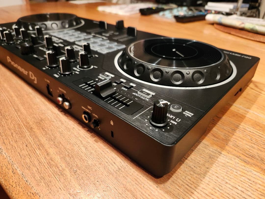 【美品】Pioneer DJ DDJ-REV1 コントローラー