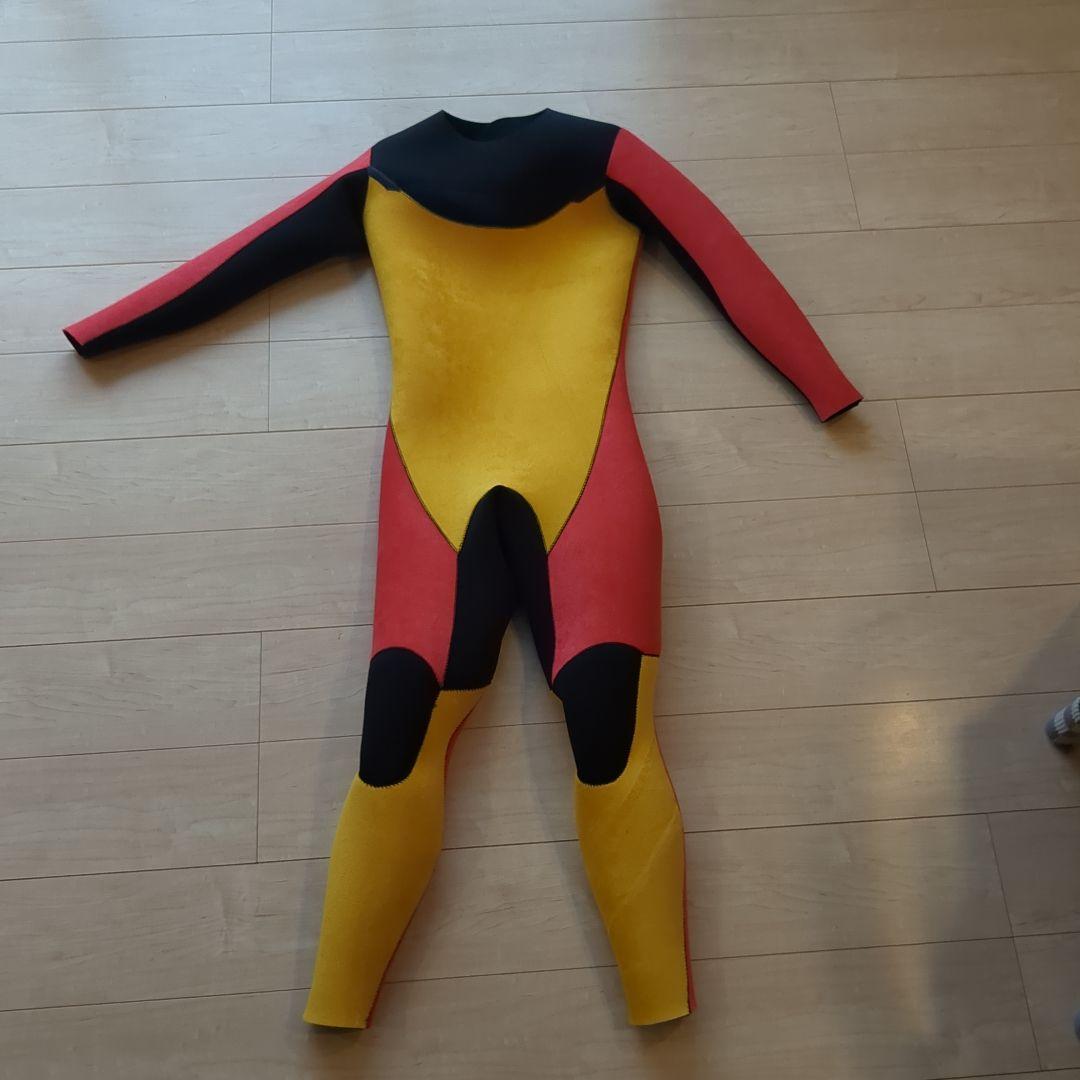 【新品】SURVIVE セミドライスーツ ブラック/ダークグリーン