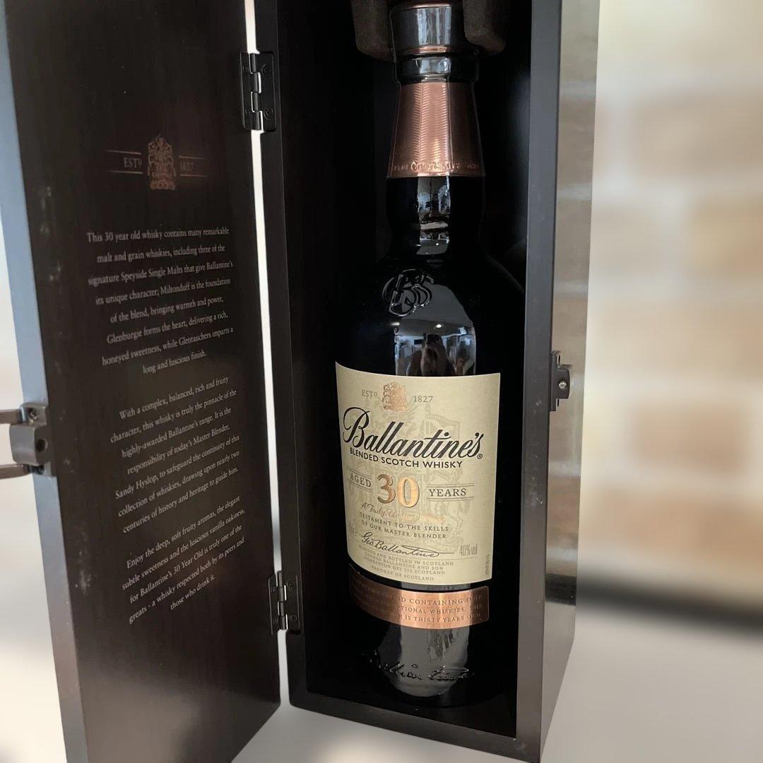 バランタイン 30年 700ml 木箱入り