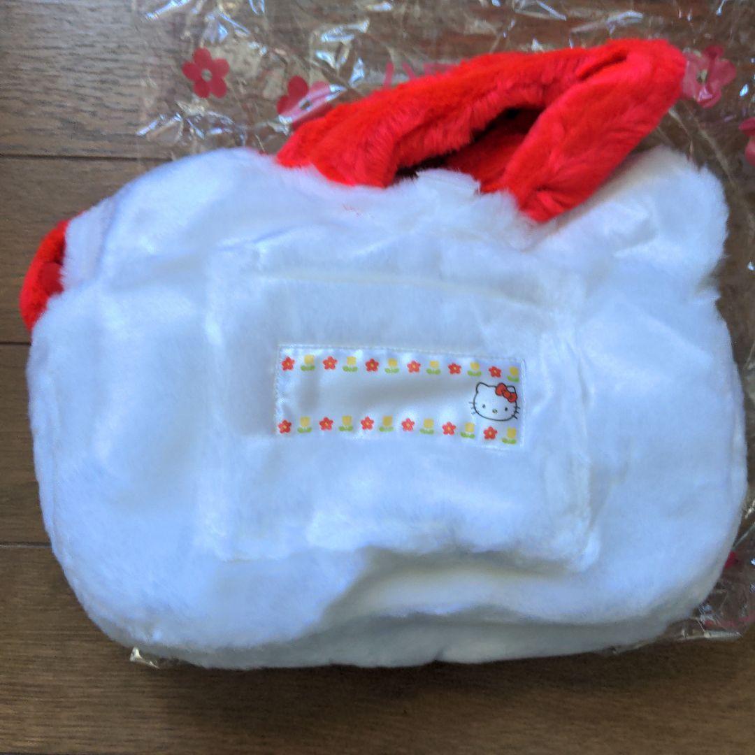 キティちゃんのぬいぐるみ