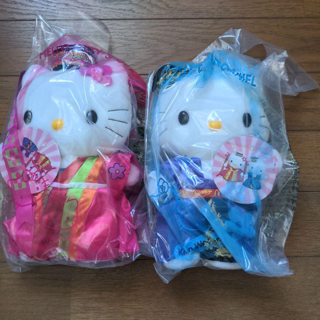 キティちゃんのぬいぐるみ