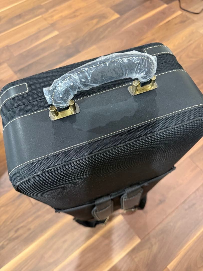 新品未使用品 YANAGISAWA テナーサックスケース 黒