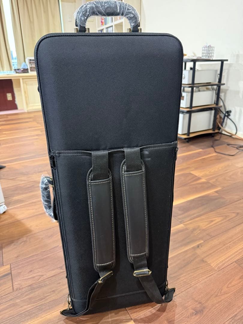 新品未使用品 YANAGISAWA テナーサックスケース 黒