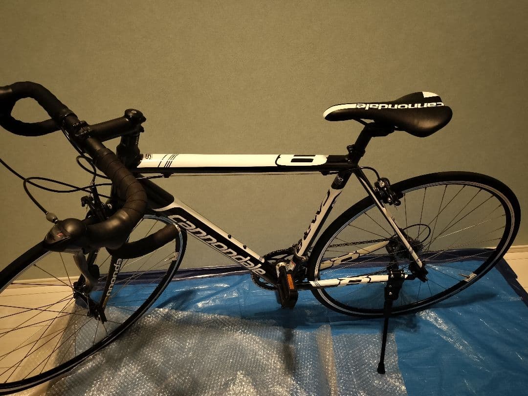 【引き取り限定】CANNONDALE CAAD8 2015年モデル