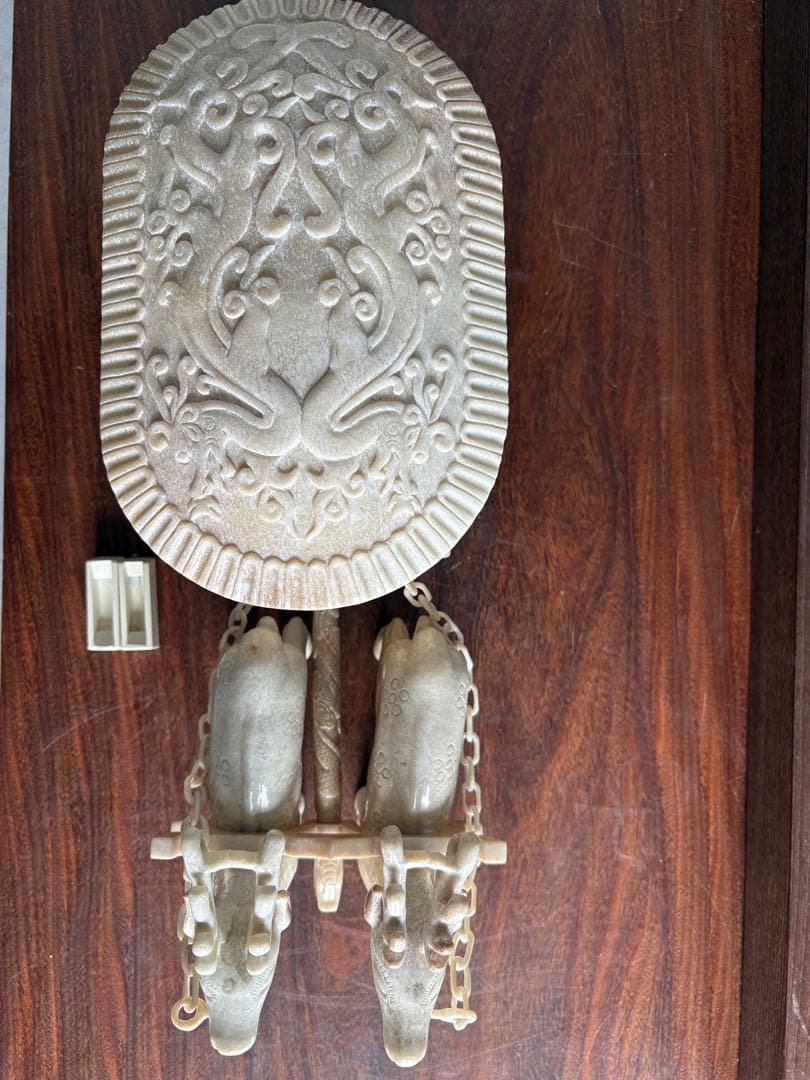 ジブリ⭐︎石？玉？の大きな中国的置物　馴鹿車？