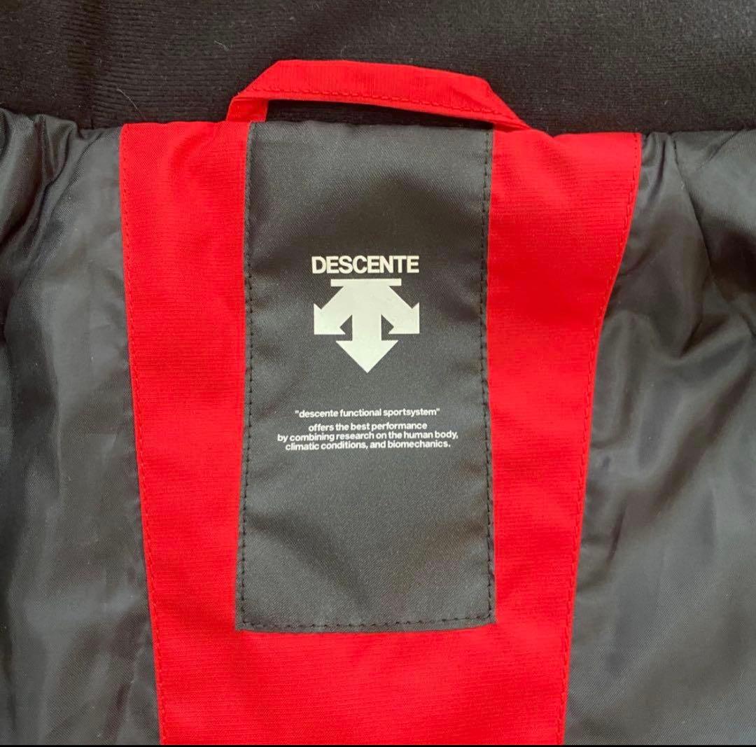 デサント レッド スキーウェア　上下セット