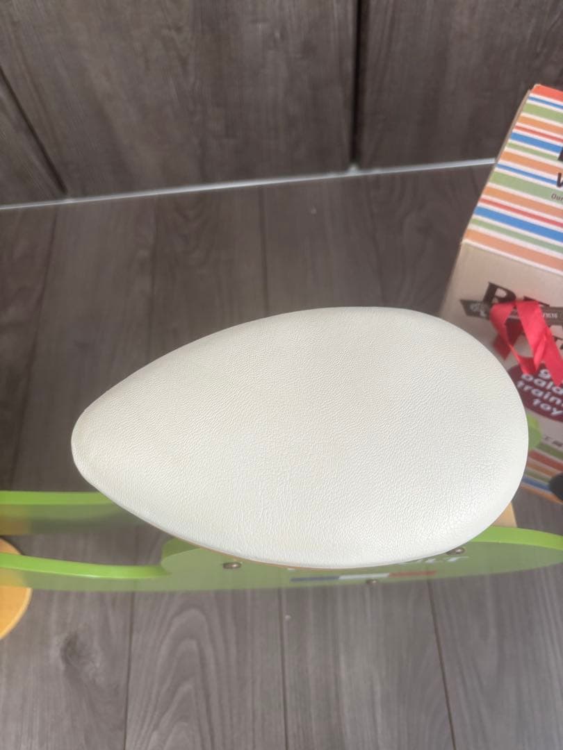 【新品】RENAULT WOODY TRAINEE-BIKE グリーン