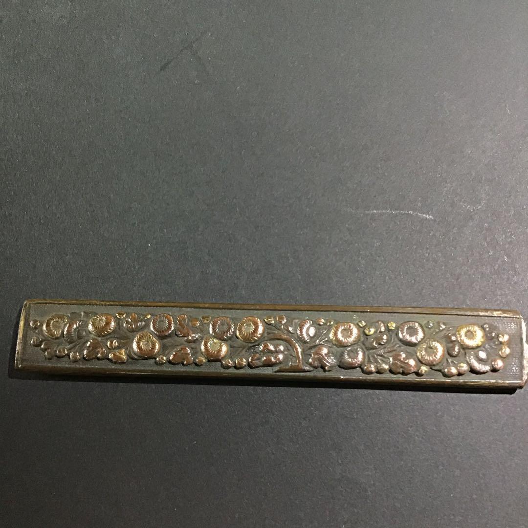 古美濃　小菊図　小柄