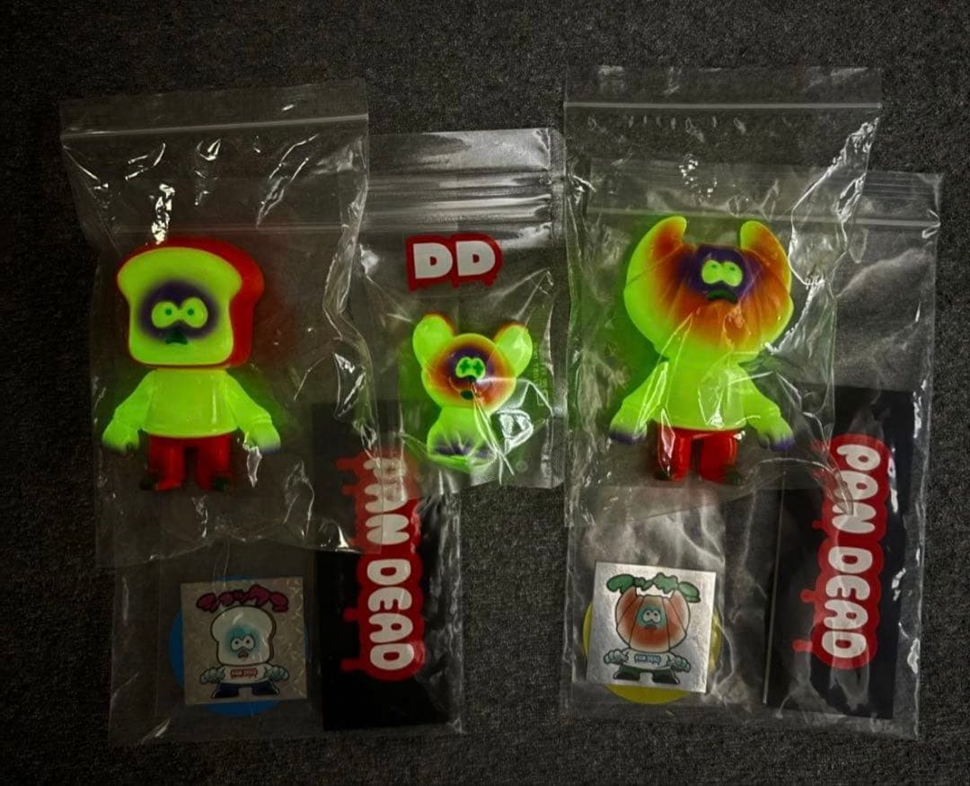 PANDEAD 2022年 蓄光 ハロウィンカラー パンデッド 3体セット