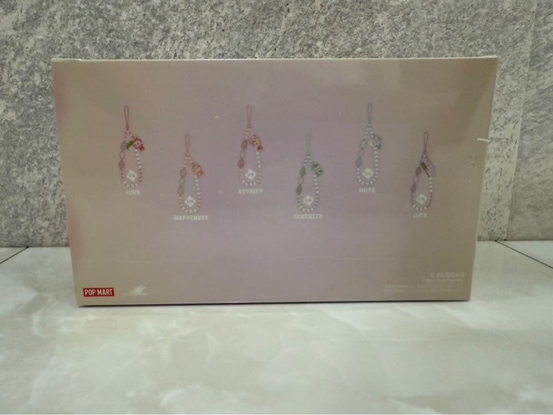 POPMART ラブブ エナジー　フォンチャーム