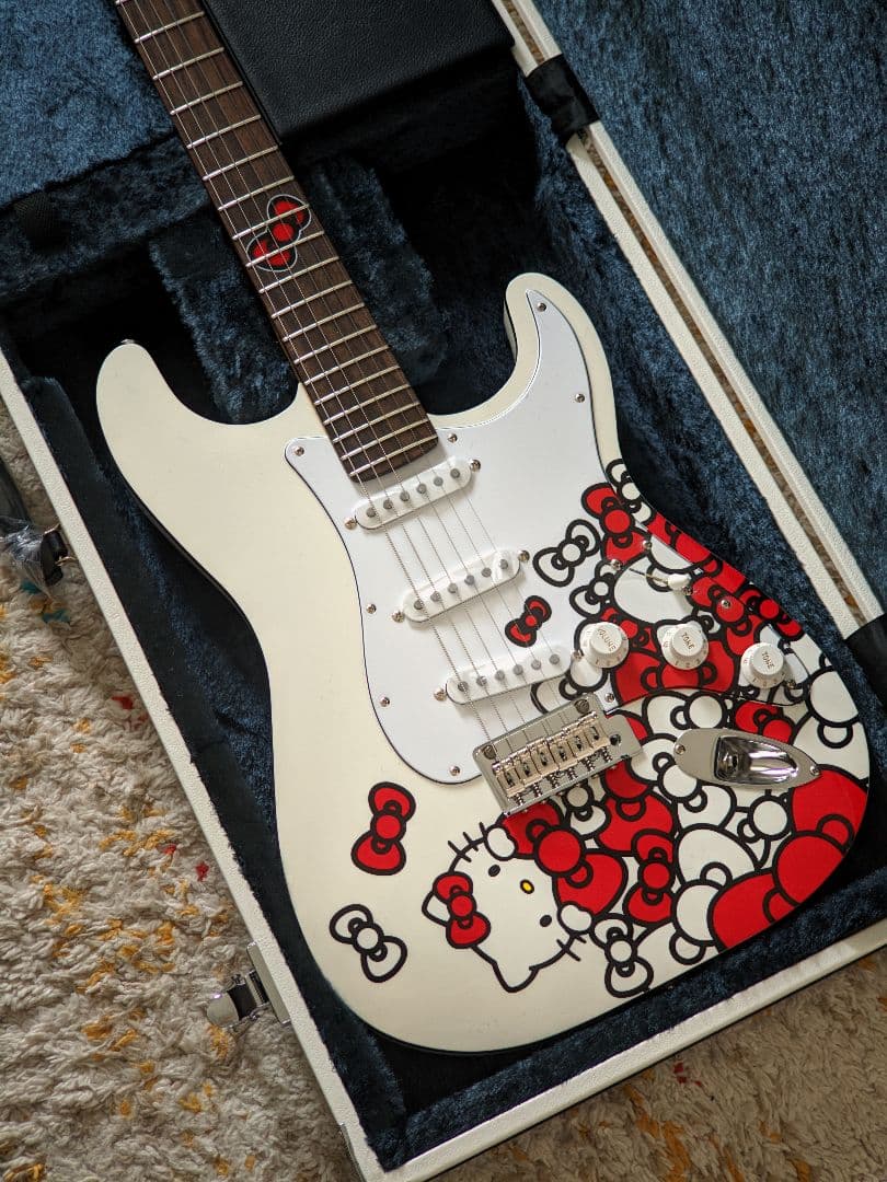 あさひ様ー Fender Hello Kitty Stratocaster