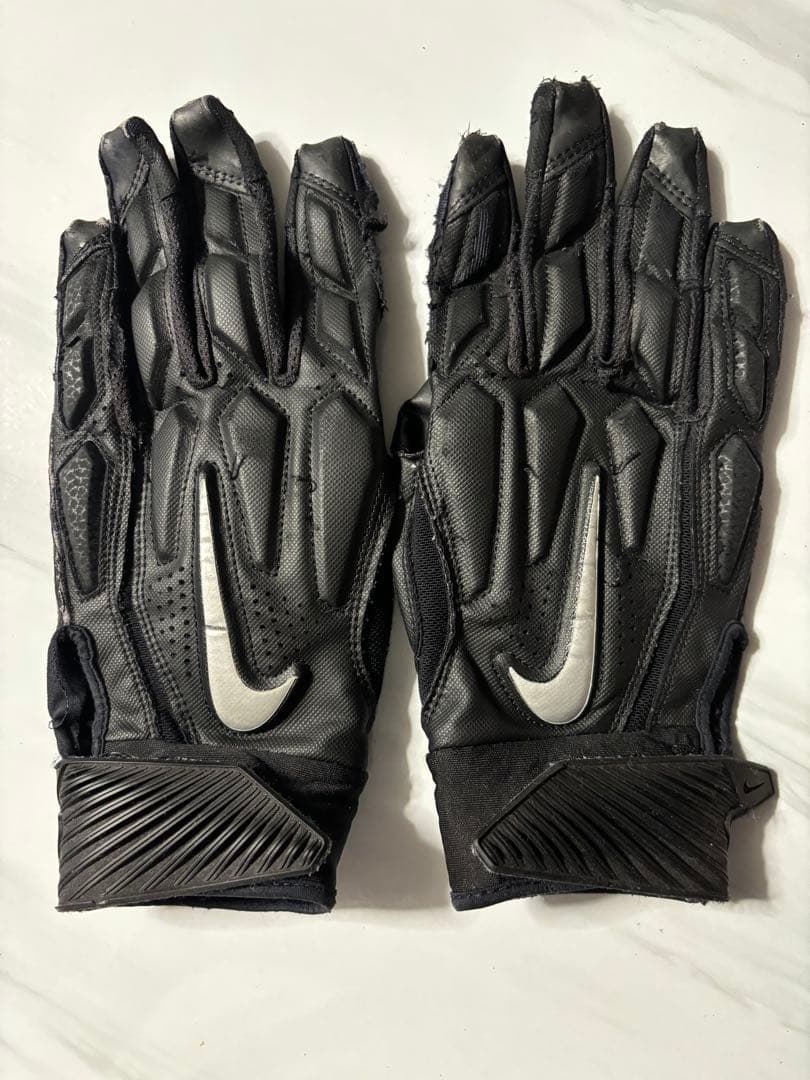 NIKE“D-TACK 6.0“ブラック Mサイズ