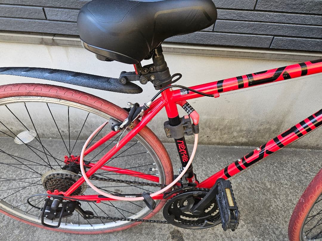 （引取希望）クロスバイク 700c 自転車 シマノ21段変速ギア