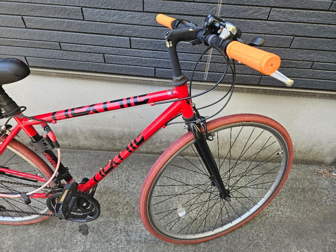 （引取希望）クロスバイク 700c 自転車 シマノ21段変速ギア