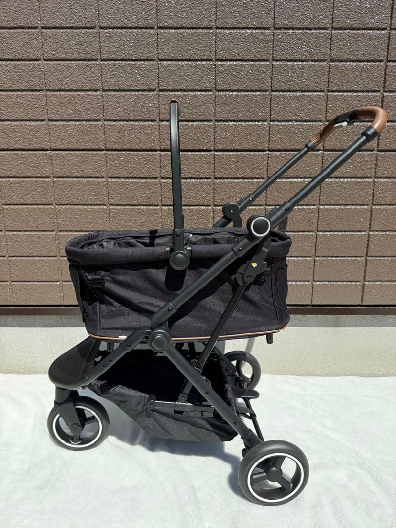 ①【美品】コンビ コムペット ルルテイル キャリー マウナロアブラック カート