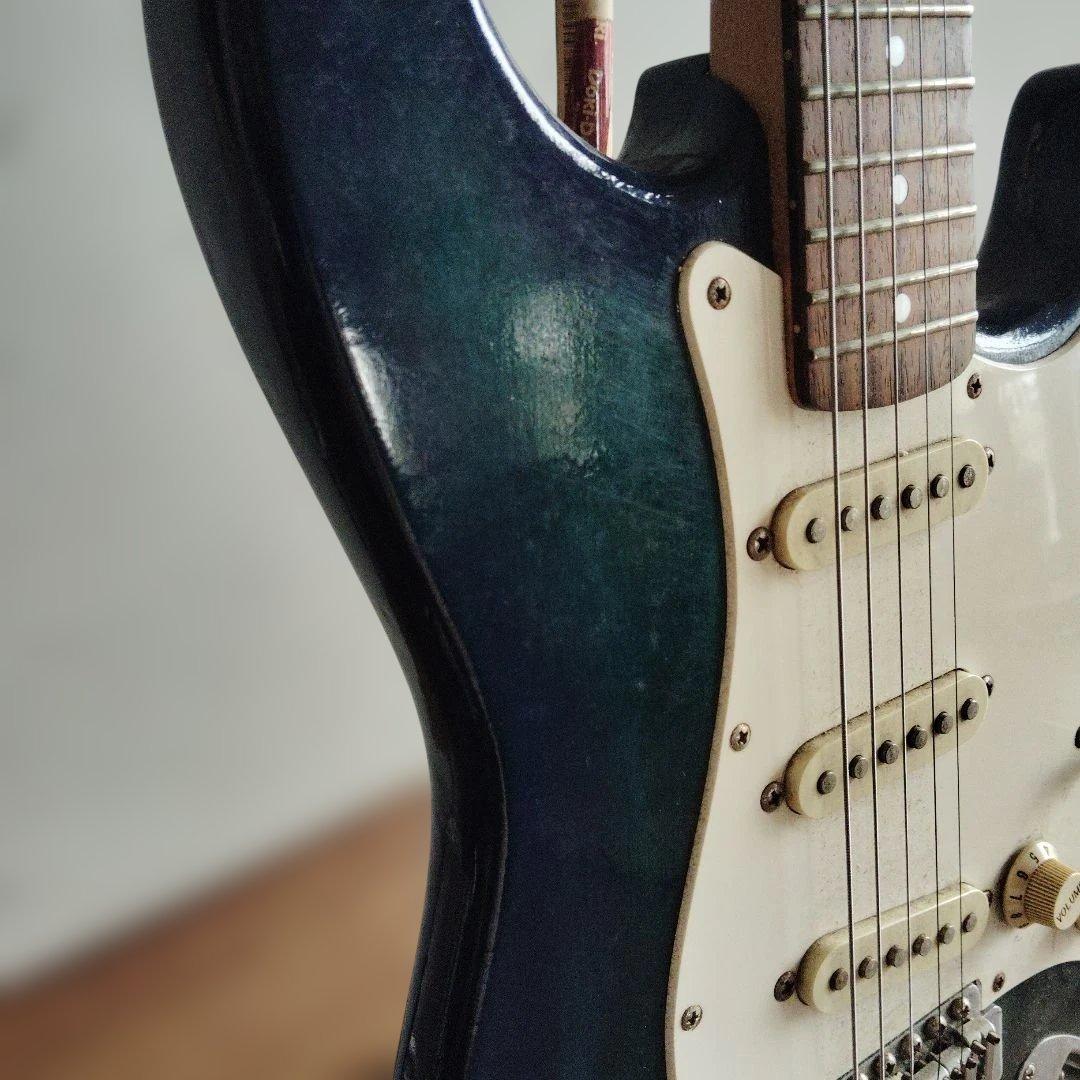 ストラトタイプギター　ジャンク