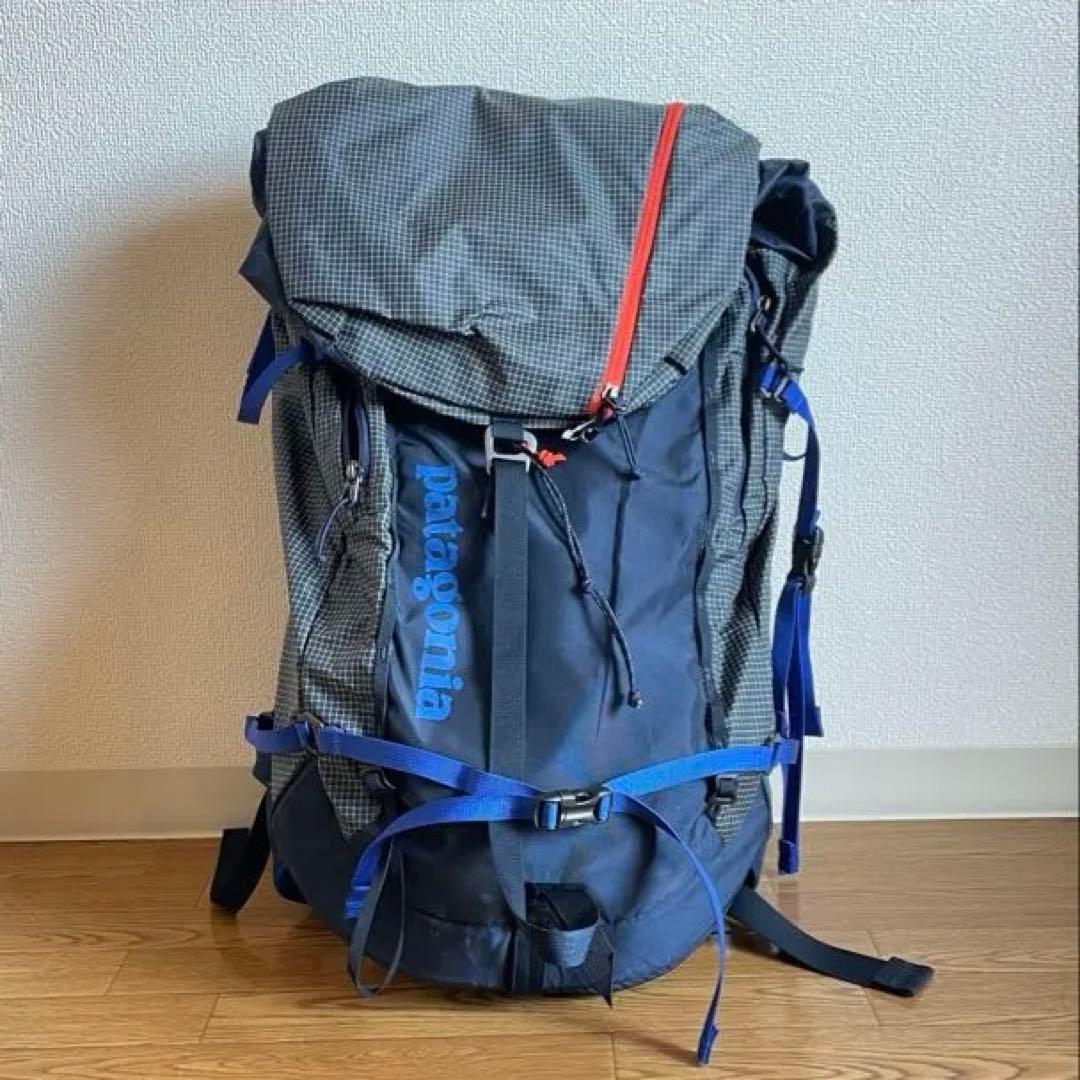 Patagonia パタゴニア　ディセンジョニスト　スノーボードバックパック