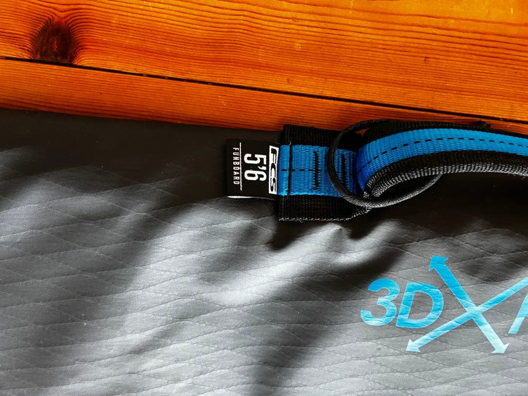 超美品！ハードケース FCS 5.6 フィッシュボード用 3DXFIT DAY