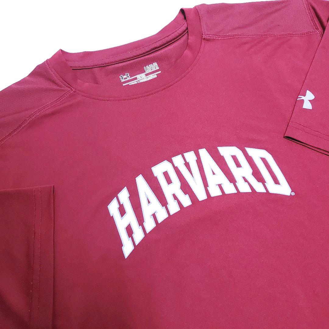 【国内未発売モデル・正規ライセンス商品】ハーバード大学　アンダーアーマー　シャツ