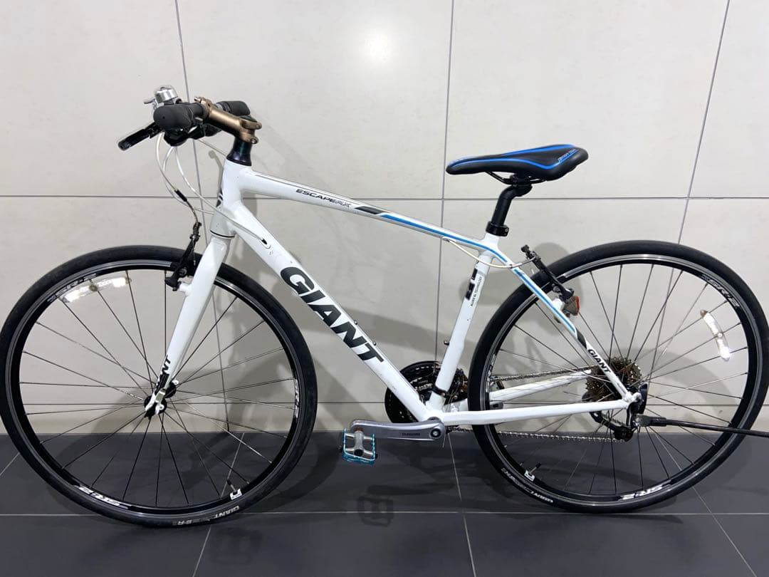 giant escape rx3 クロスバイク　ジャイアント　エスケープr3