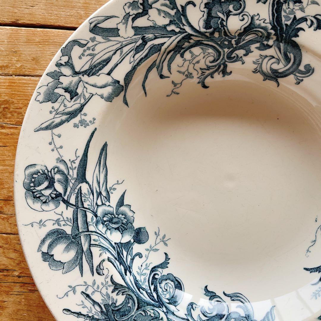 リュネビルK&G 美しい花柄のスーププレート