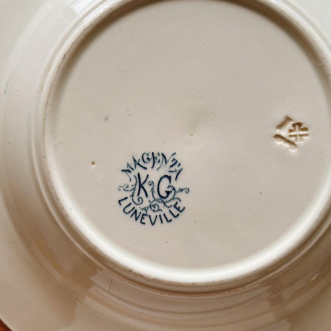 リュネビルK&G 美しい花柄のスーププレート