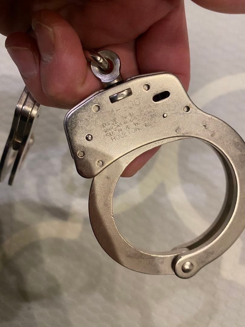 SMITH＆WESSON M-100 手錠　U.S.A製