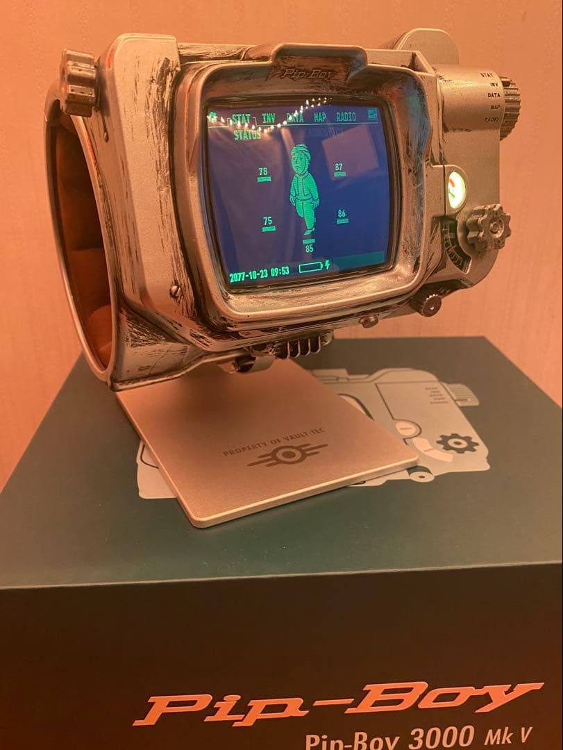 フォールアウト PipBoy 3000 MK V　ダイキャスト製公式レプリカ