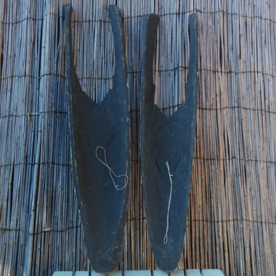 木彫面　壁掛けオブジェ　狐人面　木製　布装飾　民芸品