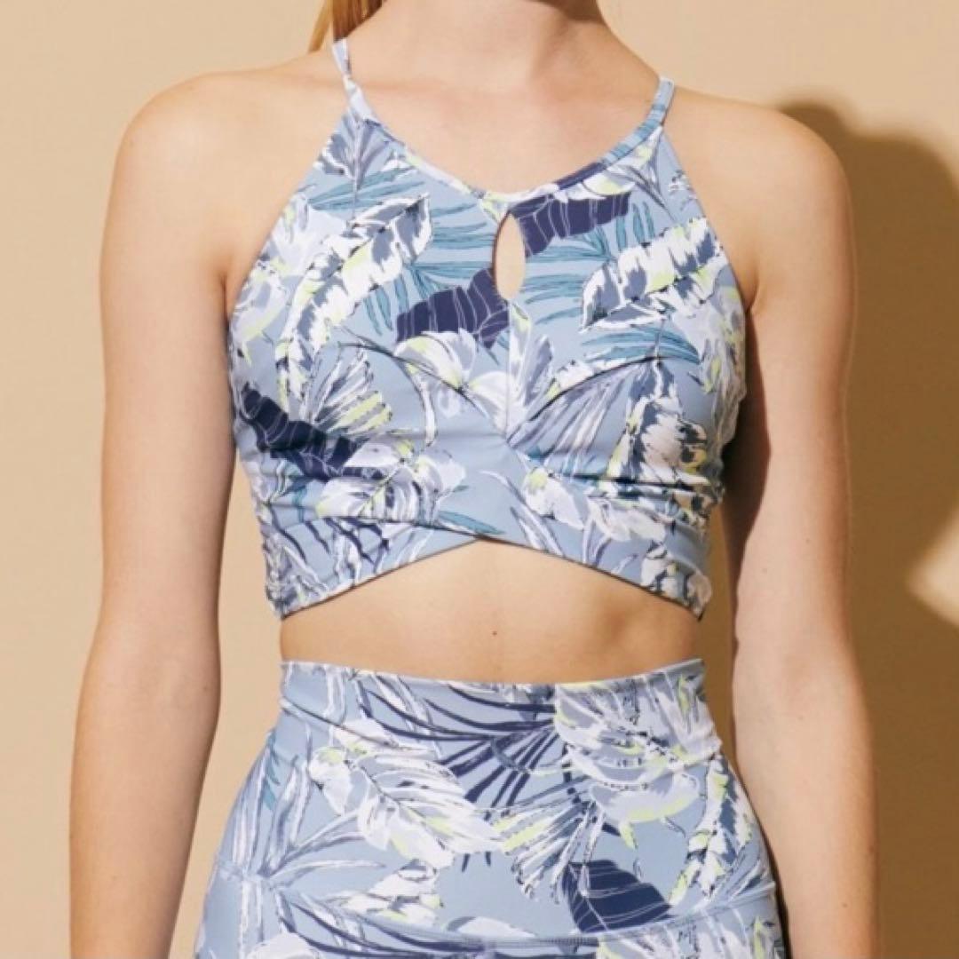 ジュリエ セットアップ ブラトップ レギンス 0 ヨガウェア カップ付き