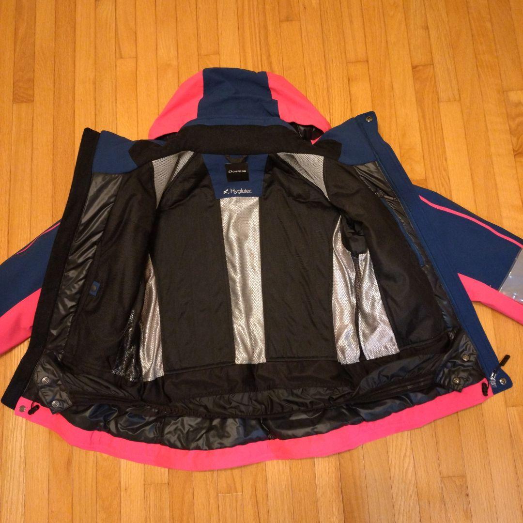 大幅下げ!　ONYONE 防水フード付き女性用スキーウェア上下