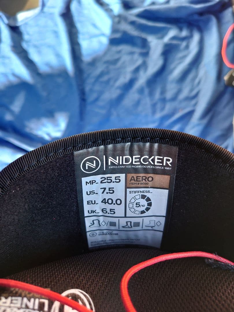 スノーボードブーツ ブラック/ホワイト