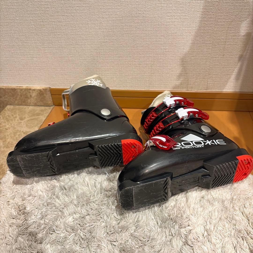 ロシニョール　スキー板　スキーブーツ　ストック　ジュニア　セット 120 22