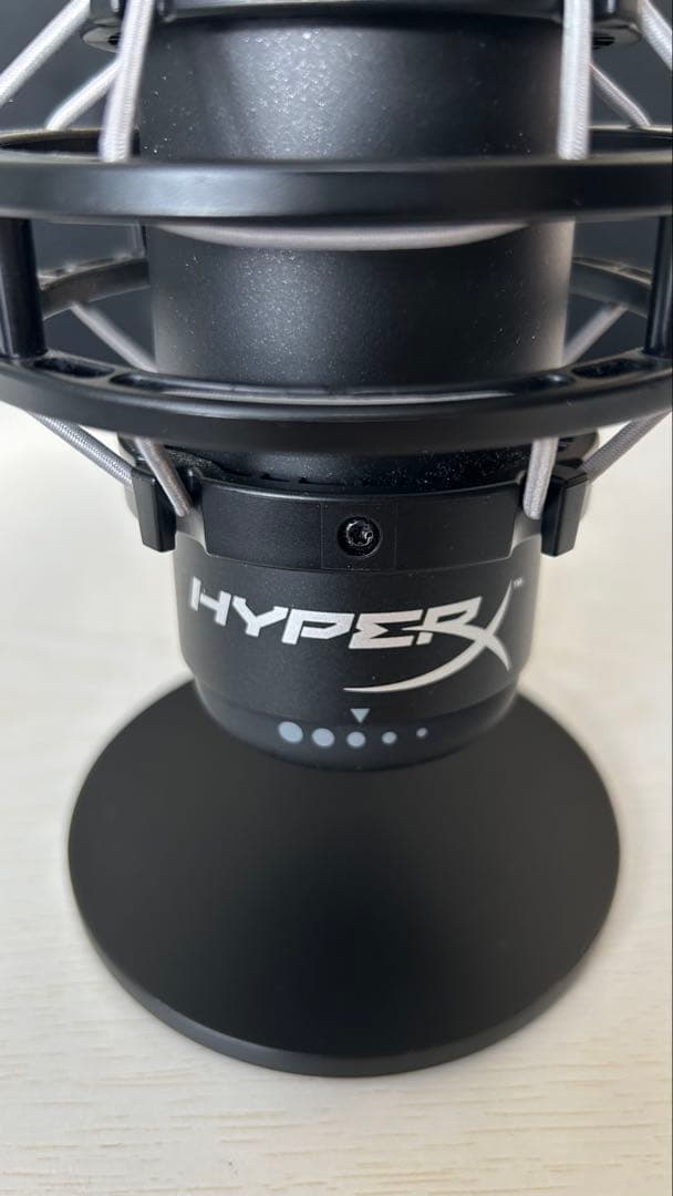 HyperX QuadCast S RGBマイク(HMIQ1S-XX-RG/G)