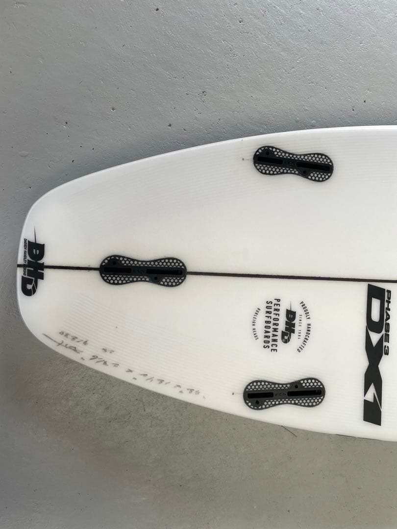 美品激安‼︎ DHD DX1 PHASE3 25L フィン、リーシュ付き