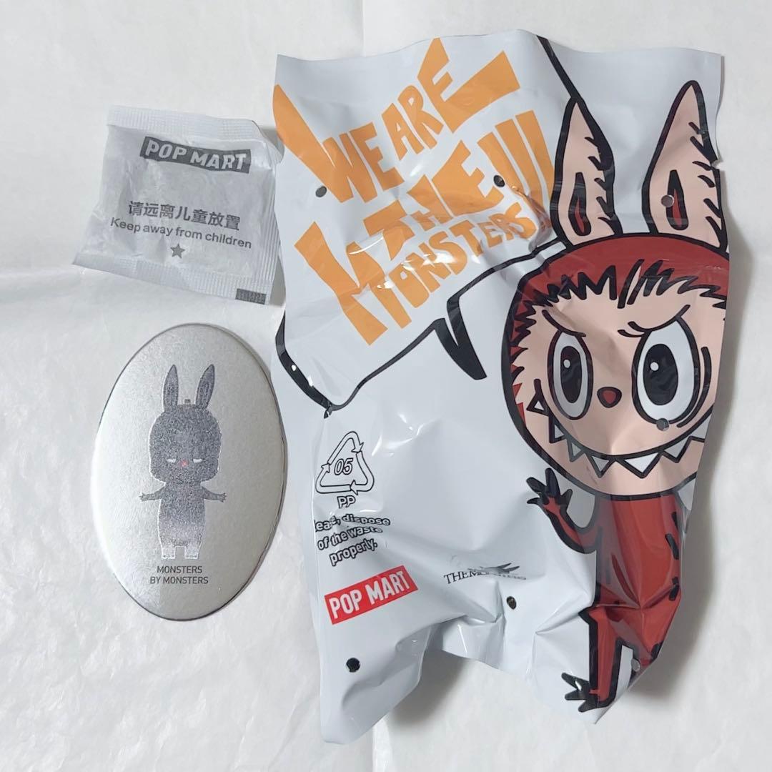 The Monsters 10th Anniversary ラブブ シークレット