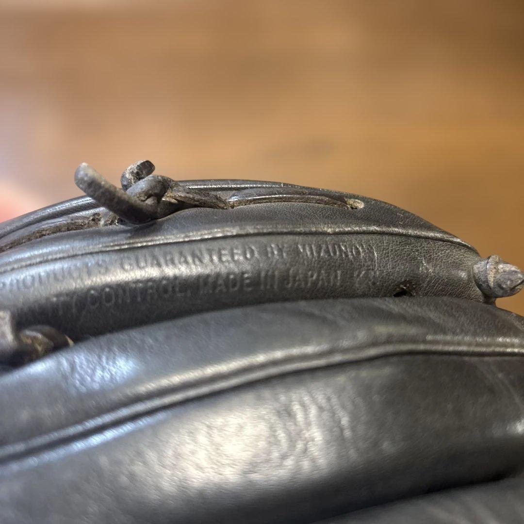 90'Sミズノ ビューリーグ 硬式グローブ 旧Mラベル 赤ビュー 日本製 黒