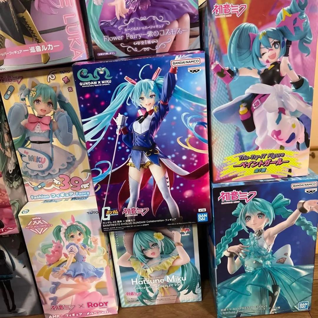 新品未開封　初音ミク フィギュアセット 17点まとめ売り　被りなし