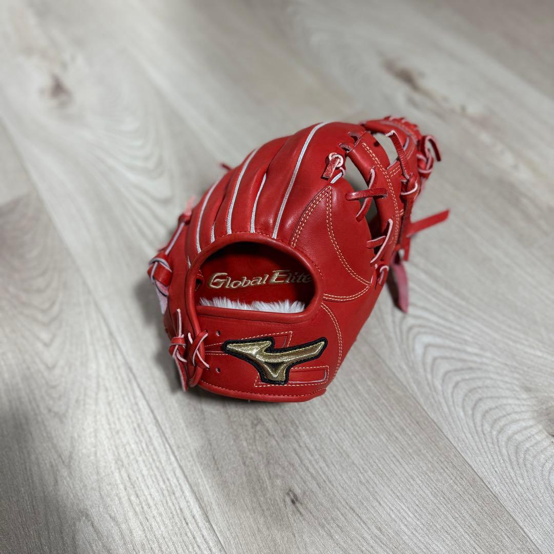 MIZUNO Global Elite レッド グローブ　内野手用 収納袋付き