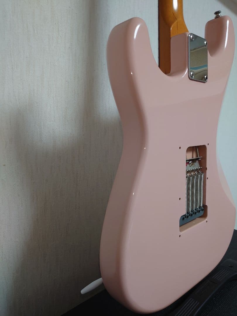 シェルピンクのストラトキャスター（フェンダーメキシコ）