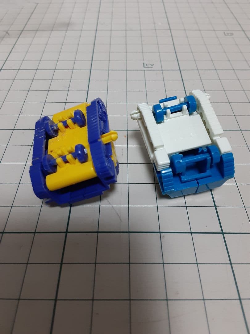 ジャンク　森永　食玩　ミニプラ　マシンロボクラブ　タンクロボ　１号　２号