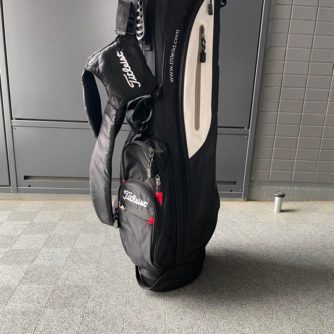 タイトリスト Titleistキャディバッグ 軽量 スタンド