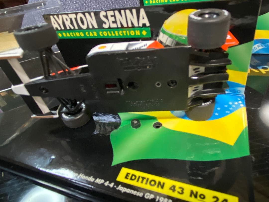 1/43 マクラーレンMP4/4ホンダ #12 A.セナ ワールドチャンピオン