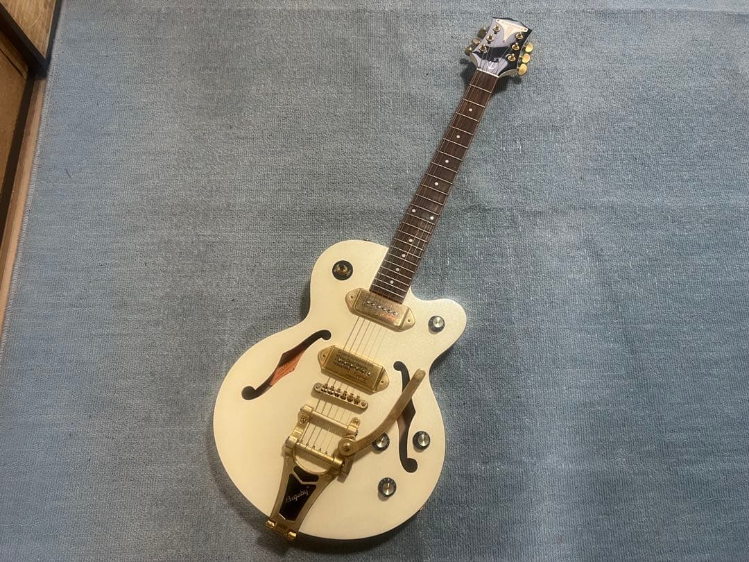 Epiphone エピフォン セミアコ wildkat PW
