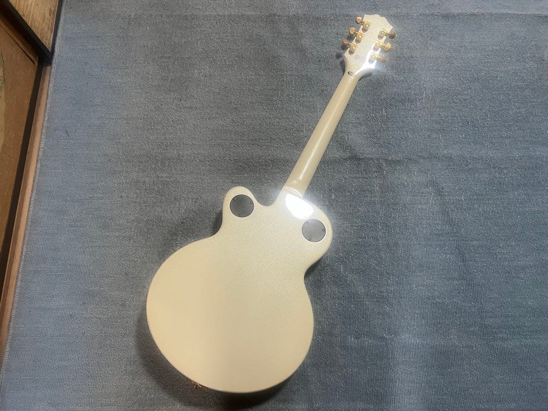 Epiphone エピフォン セミアコ wildkat PW