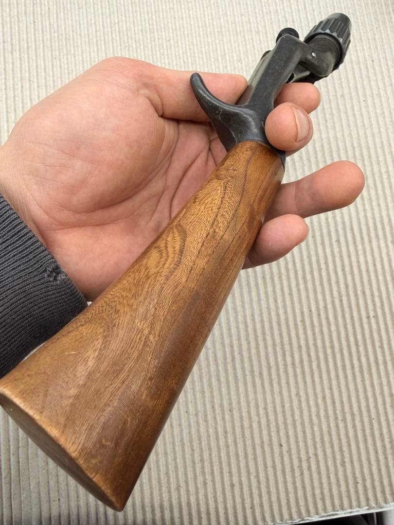 CHAMPION Featherweight フィッシンググリップ