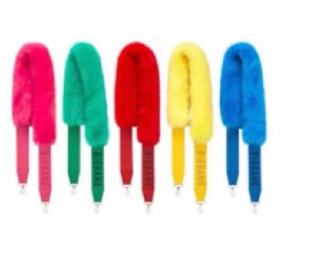 BIGBANG ショルダーとチャームのセット