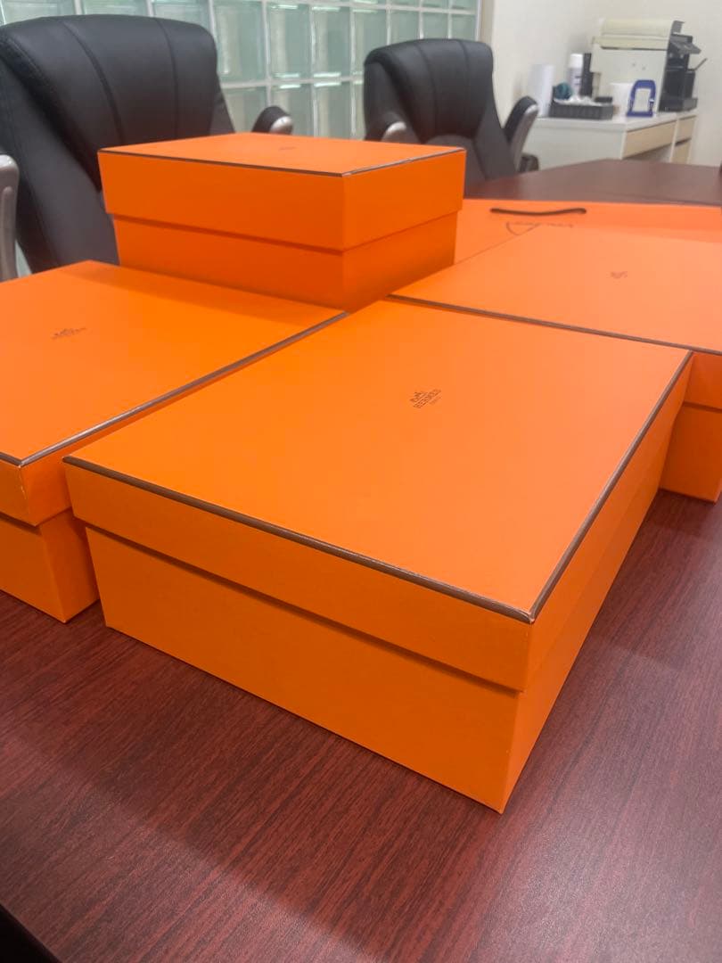 HERMES　エルメス　空箱　ボリード30一個，ピコダン18一個 他空箱二つ